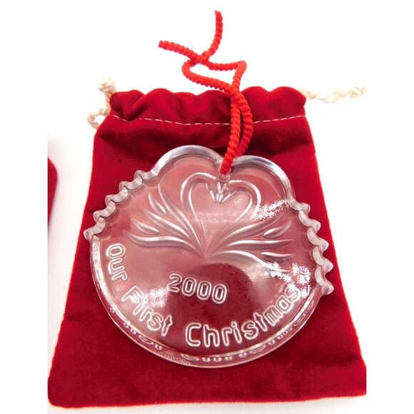 Waterford Crystal The Wedding Collection Our First Christmas 2000 Ornament & Box - Picture 6 of 9